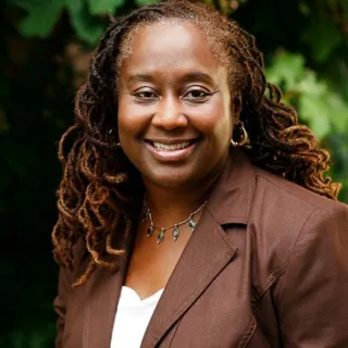 Vetta  Thompson